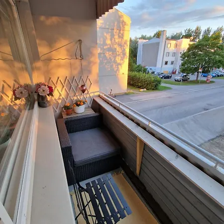 Colorful Two-room With Parking Lejlighed Tampere