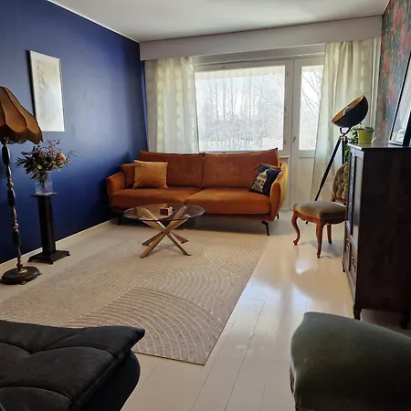 Colorful Two-room With Parking