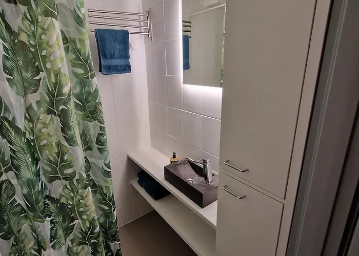 Colorful Two-room With Parking Apartment *